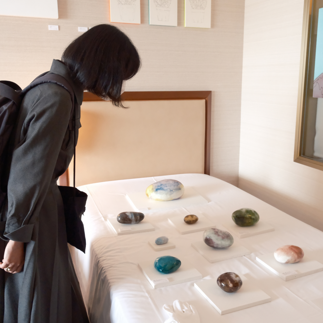 【#KOBEARTMARCHÉ 2025  | 開催2日目】

会場の様子を少しお届け👀✨

2日目もたくさんの方にご来場いただき、誠にありがとうございました！
明日の最終日も皆さまのご来場をお待ちしております✨

チケットの購入はホームページorリンクから⬇️
🔗art-marche.jp/ticket/
#アートフェア #神戸