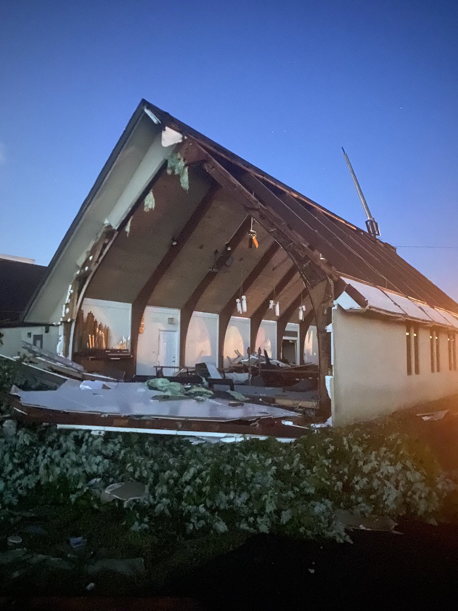 W700 Weather Inc. tweet media