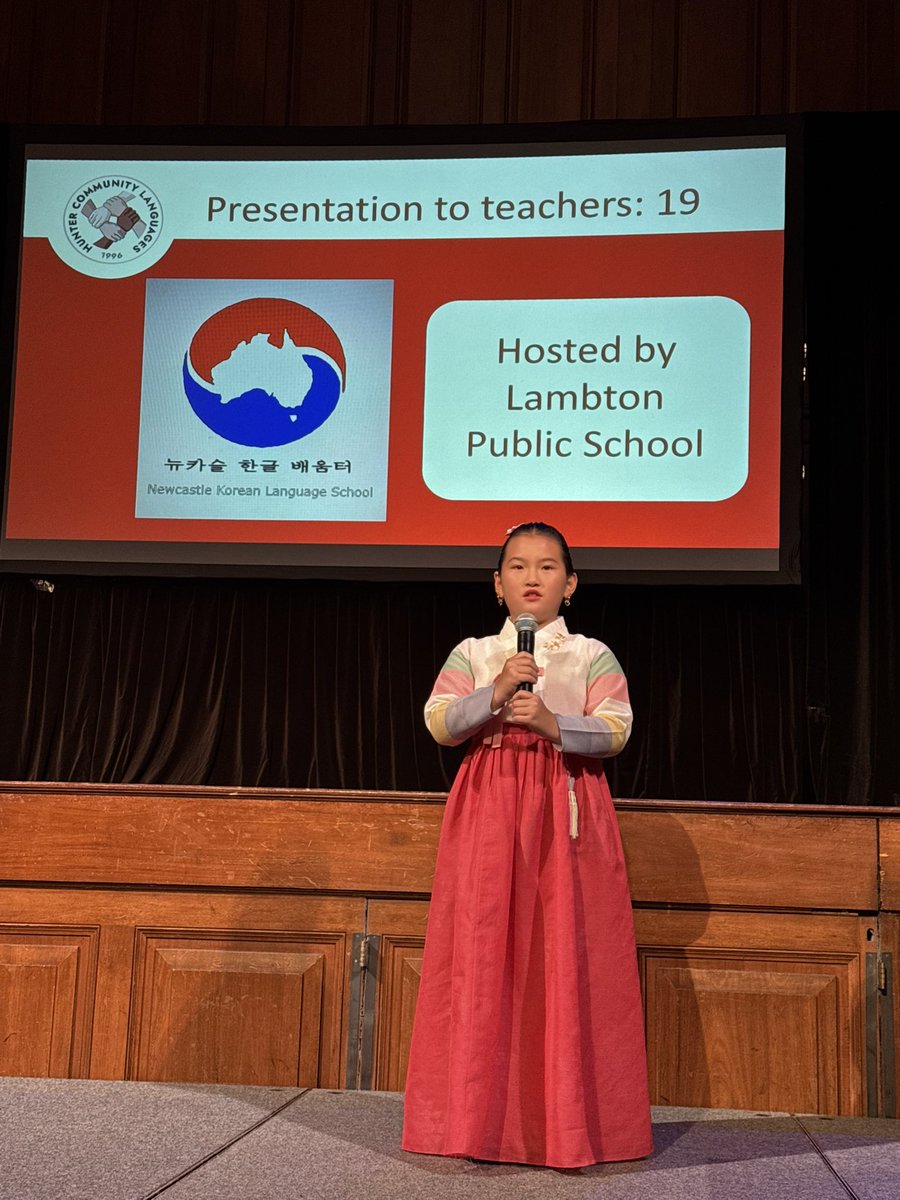 sanazreika4's tweet image. What a wonderful afternoon at the Hunter Community Languages Teacher Awards &amp;amp; celebration in Newcastle! 
Great to see the dedication of the volunteer teachers—true champions of linguistic diversity in regional NSW. 🌟 @NSWCLSP 

#CommunityLanguages #HunterCommunityLanguages