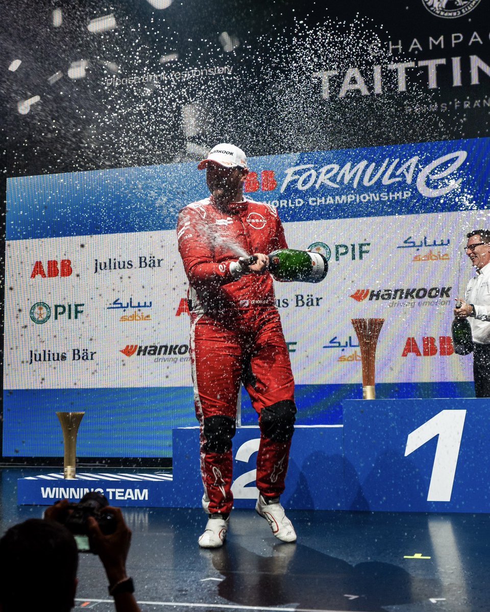 NISMO's tweet photo. Another P2 in Tokyo 🏆 

But hungry for more tomorrow 😈 

@Nissan @NissanJP #TokyoEPrix #NissanFormulaE #FeelElectric https://t.co/FkPNj9uV3O