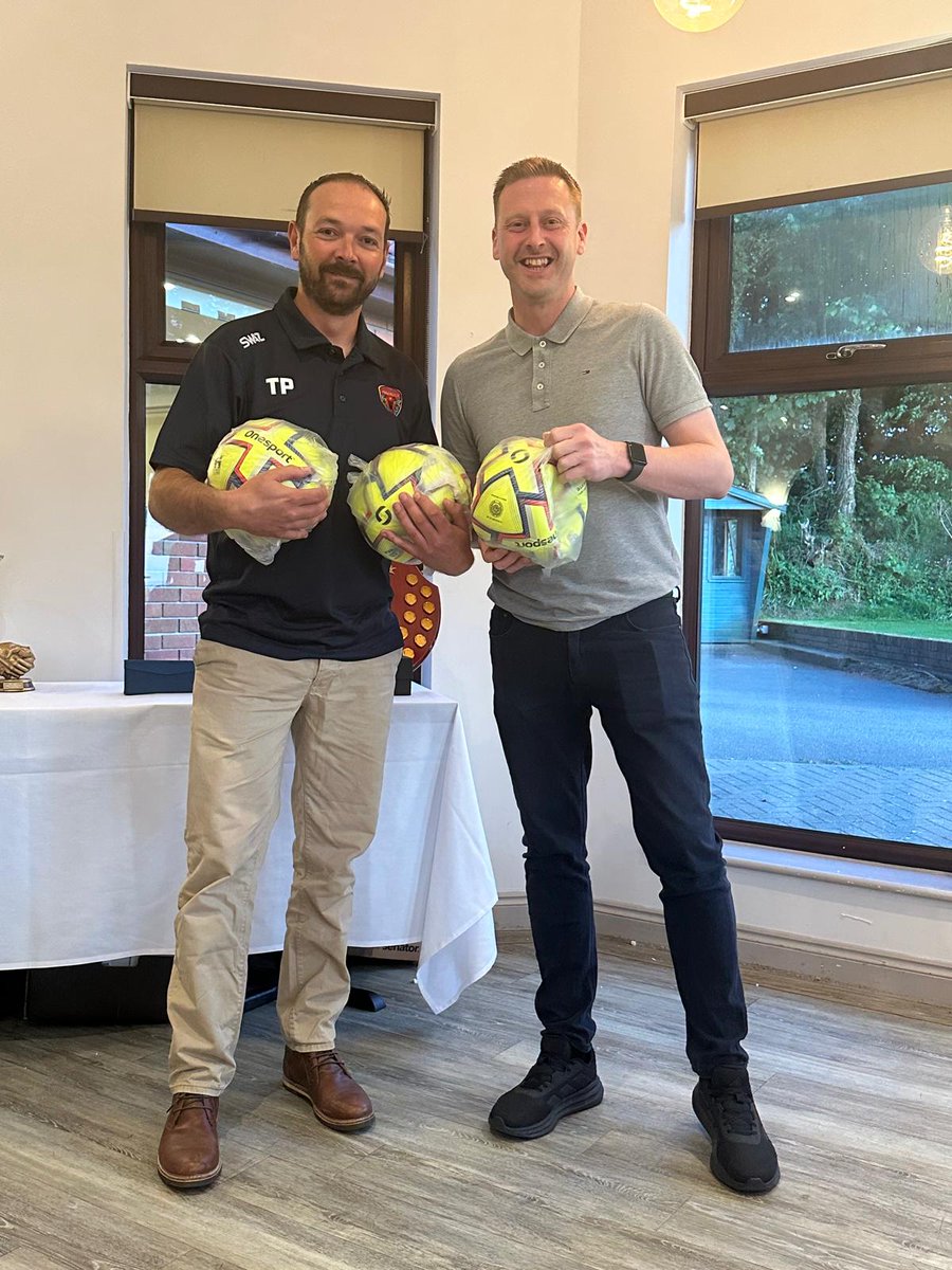 WALTER C. PARSON PENINSULA LEAGUE (@swpleague) on Twitter photo Top Ground & Hospitality - The East winners were <a href="/stokegtpolicefc/">Stoke Gabriel & Torbay Police FC</a> and they received balls from Paul Hider of <a href="/Onesport/">Onesport</a>
<a href="/swsportsnews/">South West Sports News</a> <a href="/Toroloco13/">Janina Augustynowicz</a> Top Ground & Hospitality - The East winners were <a href="/stokegtpolicefc/">Stoke Gabriel & Torbay Police FC</a> and they received balls from Paul Hider of <a href="/Onesport/">Onesport</a>
<a href="/swsportsnews/">South West Sports News</a> <a href="/Toroloco13/">Janina Augustynowicz</a>