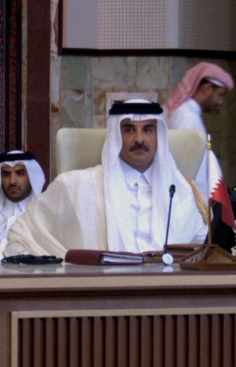 صورة من بغداد .. حفظ الله سمو الشيخ تميم بن حمد  .