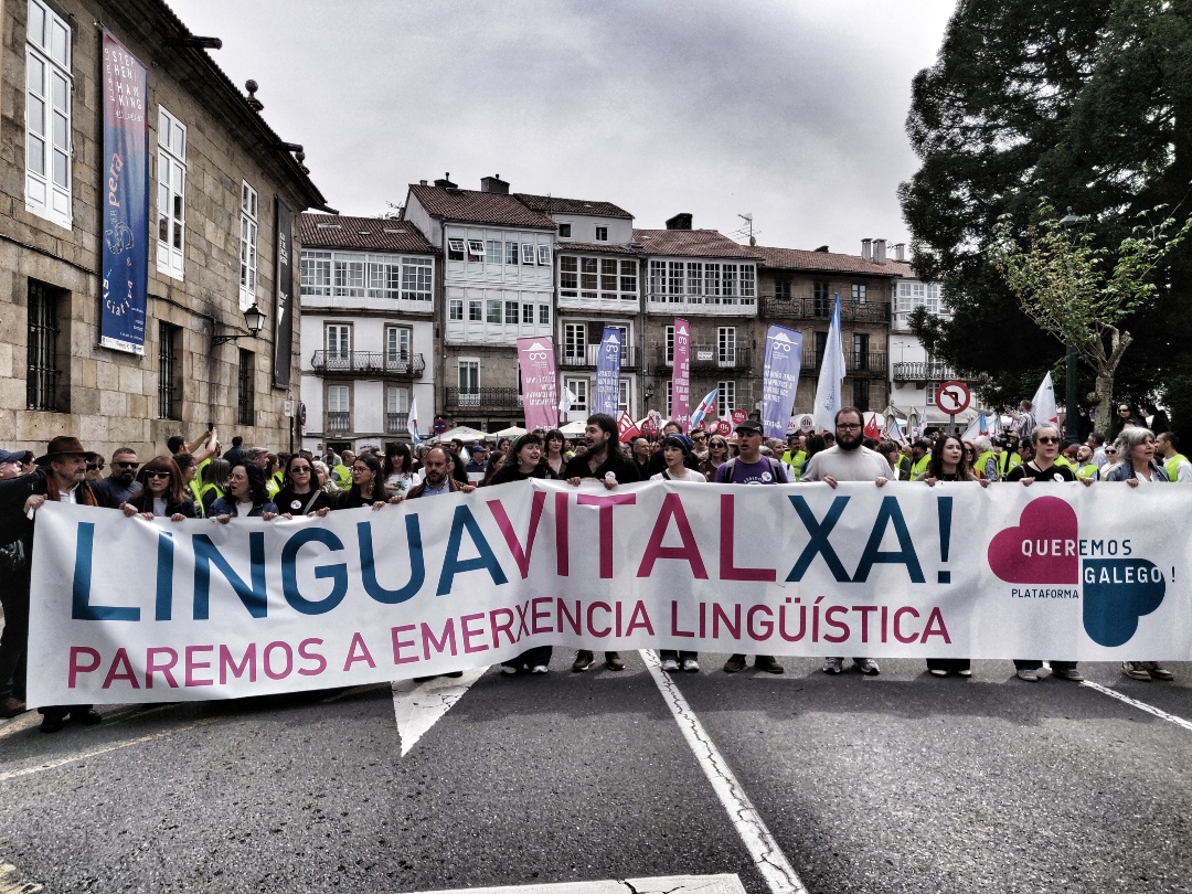 obloque's tweet image. #linguavitalxa 
#queremosgalego