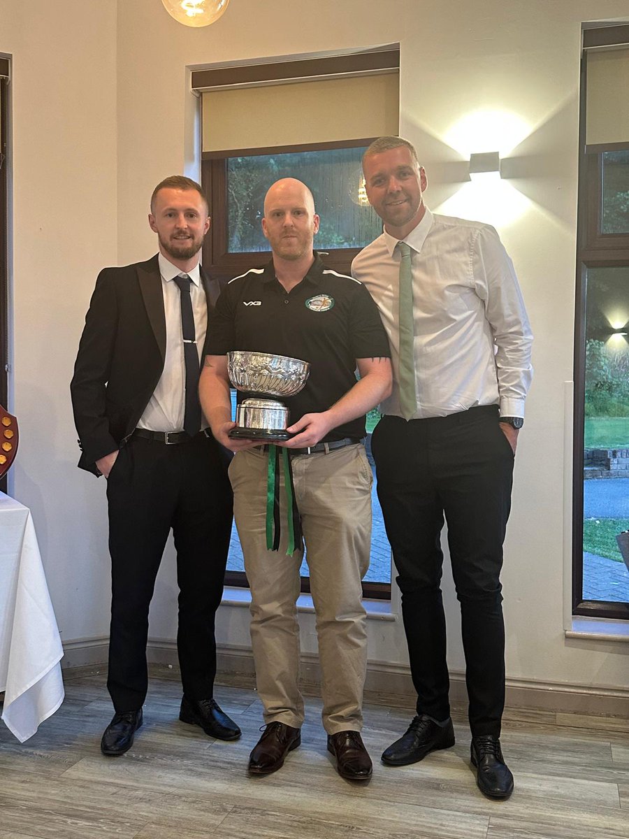 WALTER C. PARSON PENINSULA LEAGUE (@swpleague) on Twitter photo Championes!
The Champions Bowl was won by <a href="/SidmouthTownAFC/">Sidmouth Town AF(C)</a> and they received the bowl from the league welfare officer who was delighted to announce £900 was raised for the benevolent fund at the annual East v West fixture
<a href="/swsportsnews/">South West Sports News</a> <a href="/Toroloco13/">Janina Augustynowicz</a> Championes!
The Champions Bowl was won by <a href="/SidmouthTownAFC/">Sidmouth Town AF(C)</a> and they received the bowl from the league welfare officer who was delighted to announce £900 was raised for the benevolent fund at the annual East v West fixture
<a href="/swsportsnews/">South West Sports News</a> <a href="/Toroloco13/">Janina Augustynowicz</a>
