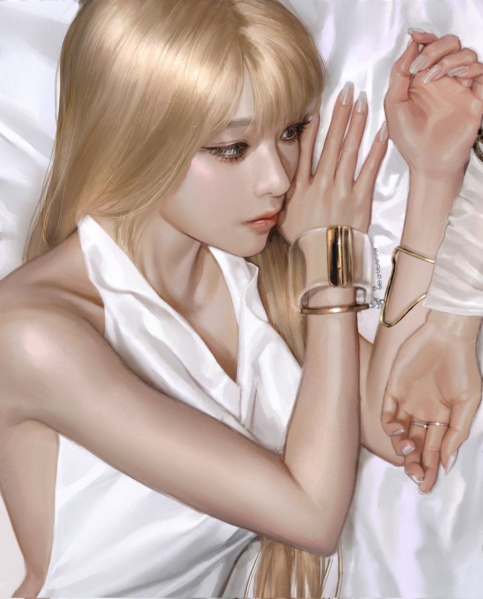 soobeen_0's tweet photo. Part 2(IRENE Close up)
Full shot tomorrow 🖤

Blonde Juhyeon is just insane😭

Seulgi is here👇

#RedVelvet_IRENE_SEULGI
#레드벨벳_아이린_슬기
#IRENE #아이린 #SEULGI #슬기
#RedVelvet_IRENE_SEULGI_TILT
#redvelvetfanart https://t.co/oGcLlZ4142