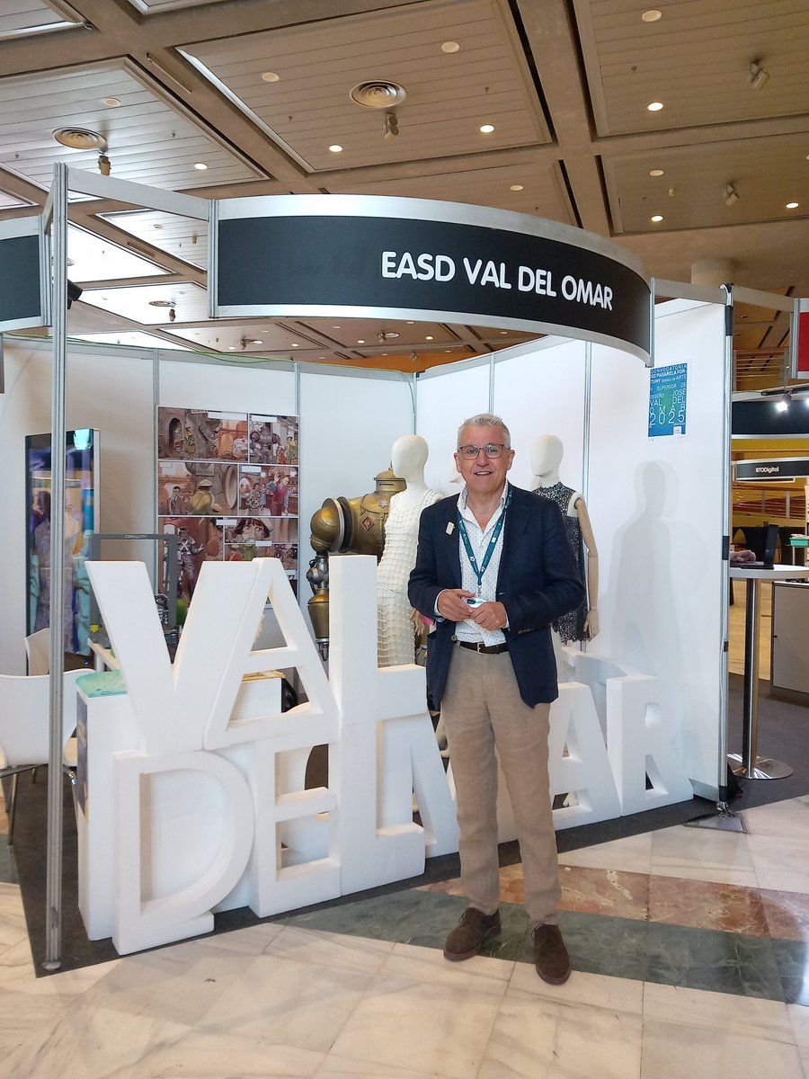 Agradecidos con las innovadoras propuestas que nos han traído al #3CIIEAND los centros educativos mostrandas en las distintas exposiciones
<a href="/cepdegranada/">CEP de Granada</a>