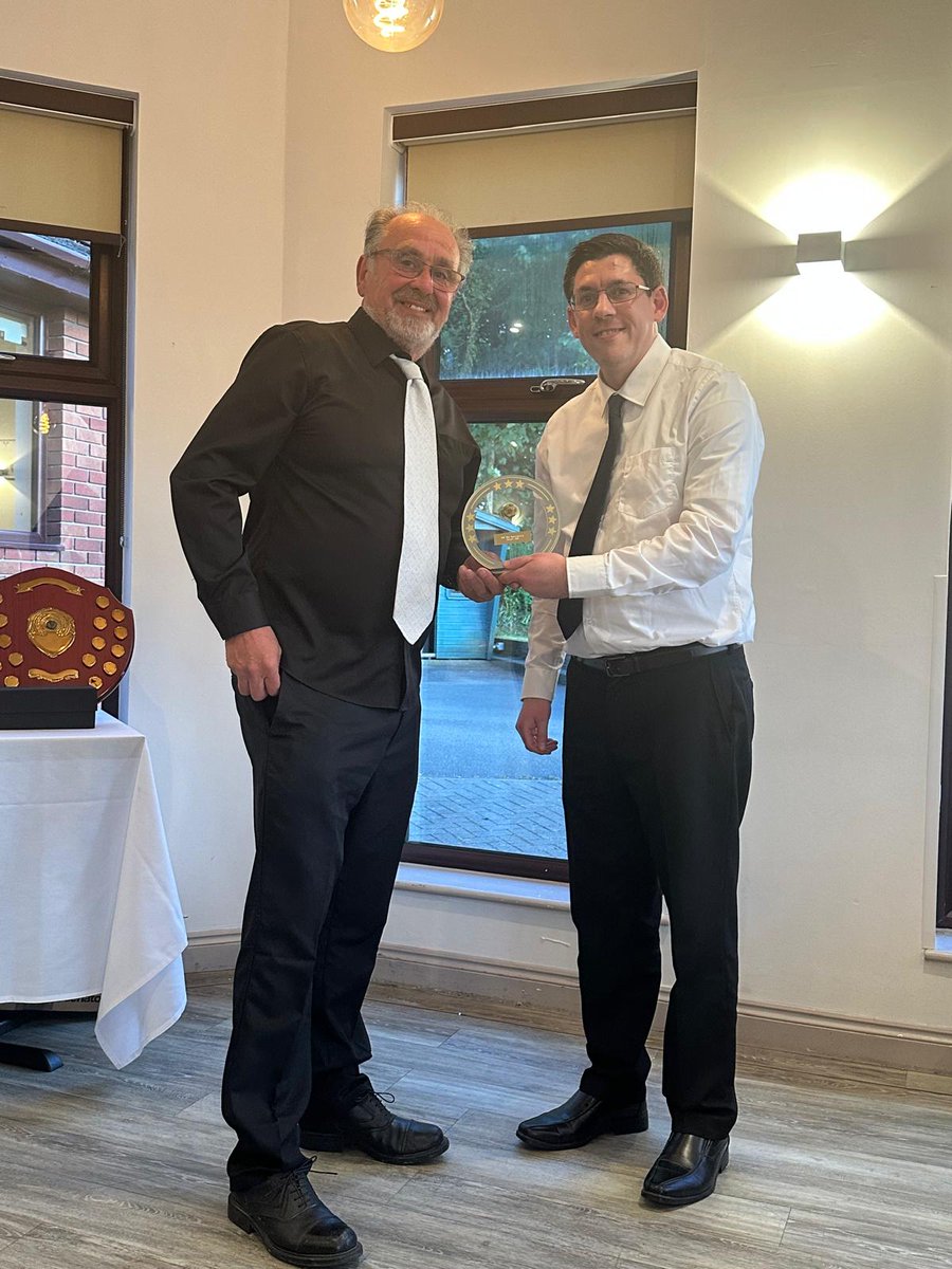 WALTER C. PARSON PENINSULA LEAGUE (@swpleague) on Twitter photo West Fair Play winners were <a href="/WendronUtdAFC/">Wendron United AFC</a> and Peter Thorne received an award from <a href="/CrownCDCExe/">Crown Decorating Centre Exeter</a> Simon Williamson
<a href="/swsportsnews/">South West Sports News</a> <a href="/Toroloco13/">Janina Augustynowicz</a> West Fair Play winners were <a href="/WendronUtdAFC/">Wendron United AFC</a> and Peter Thorne received an award from <a href="/CrownCDCExe/">Crown Decorating Centre Exeter</a> Simon Williamson
<a href="/swsportsnews/">South West Sports News</a> <a href="/Toroloco13/">Janina Augustynowicz</a>