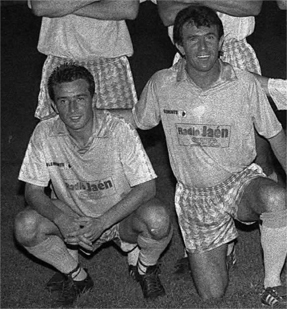 Fernando Campos: “Al futbolista no le puedes mentir nunca, debes ir de frente y razonando” palabradefutbol.net/17/05/2025/fer… a través de  Palabra de Fútbol | Diario Digital Deportivo 
<a href="/RealJaenCF/">Real Jaén C.F.</a> 
<a href="/MartosClubDptv/">Martos Club Deportivo</a> 
<a href="/atporcuna/">Atlético Porcuna C.F.</a> 
<a href="/atmanchareal/">Atlético Mancha Real</a> 
<a href="/ADCeuta_FC/">AD CEUTA FC</a> 
<a href="/CordobaCF_ofi/">Córdoba CF</a>