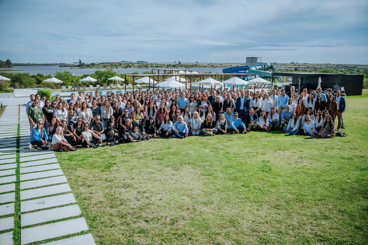 CatedraOncoHC's tweet photo. Comenzaron las 38 Jornadas de Oncología del Interior en Paso de los Toros con máxima concurrencia. Disfrutamos de una muy rica actividad científica y social. Más de 180 participantes de todo el país junto a autoridades nacionales discutiendo para lograr lo mejor para el paciente. https://t.co/bhlEYjtUIN