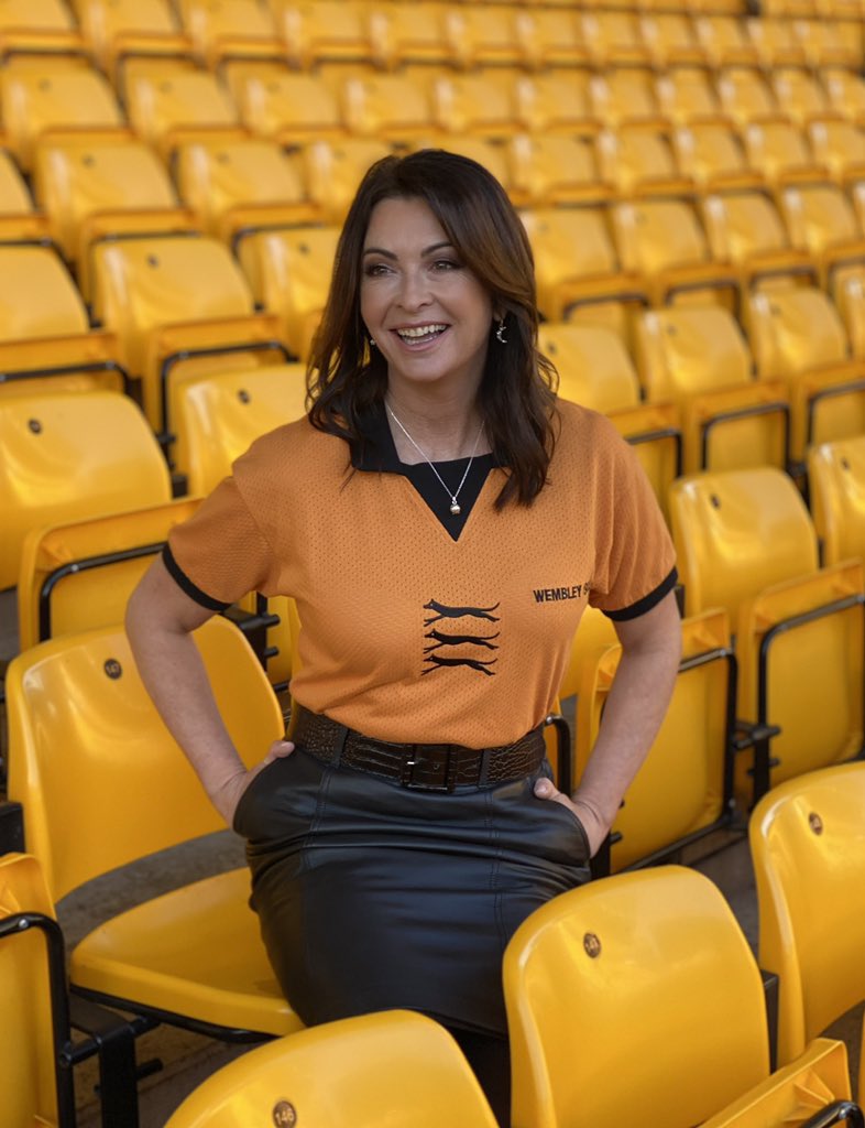 MitchyTwatter's tweet photo. @AdamClery Suzi Perry https://t.co/JW7bMgQg2i