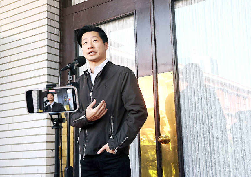 TaiwanNewsEN's tweet image. Rock star, human rights activist, and former legislator Freddy Lim will represent Taiwan in Finland.
taiwannews.com.tw/news/6113254