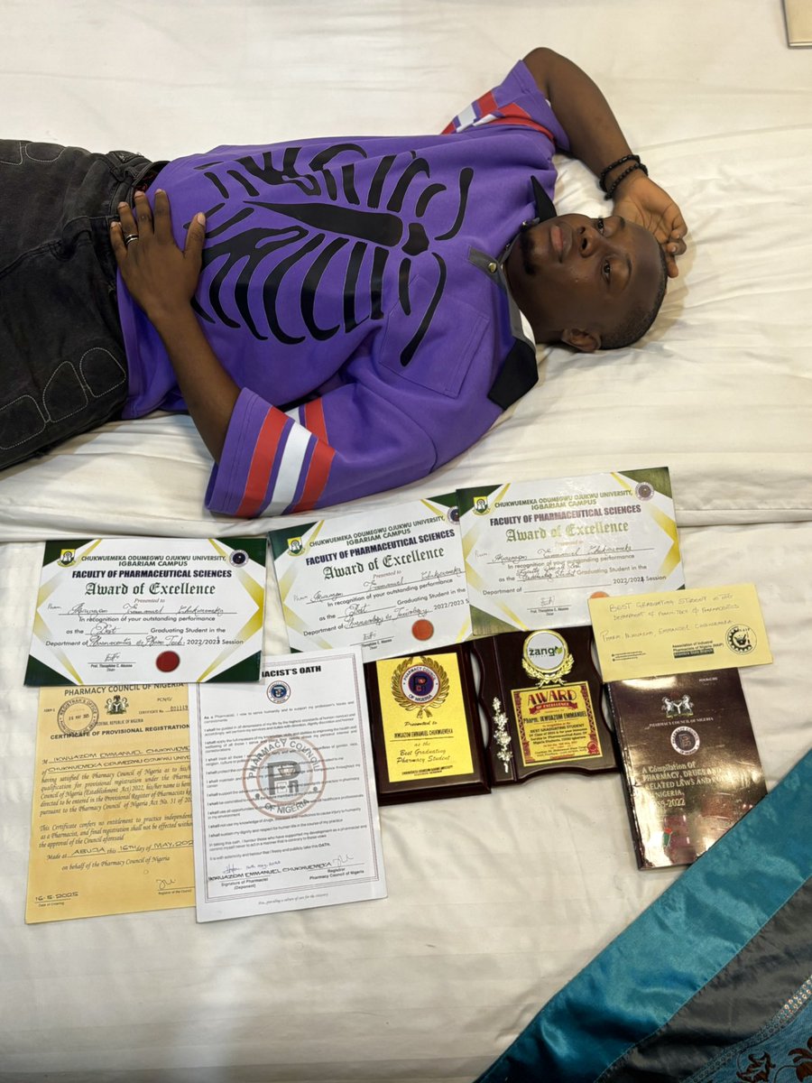 Iaam_xavier's tweet photo. Reintroducing,
Pharmacist Ikwuazom Emmanuel
chukwuemeka

✔️Overall BEST GRADUATING STUDENT (BGS) in the Faculty of pharmacy, COOU with a CGPA of 4.93
✔️BGS in the department of pharmacology and toxicology
✔️BGS in the department of pharmaceutics
and pharmaceutical technology. https://t.co/o9UdcMuDwk