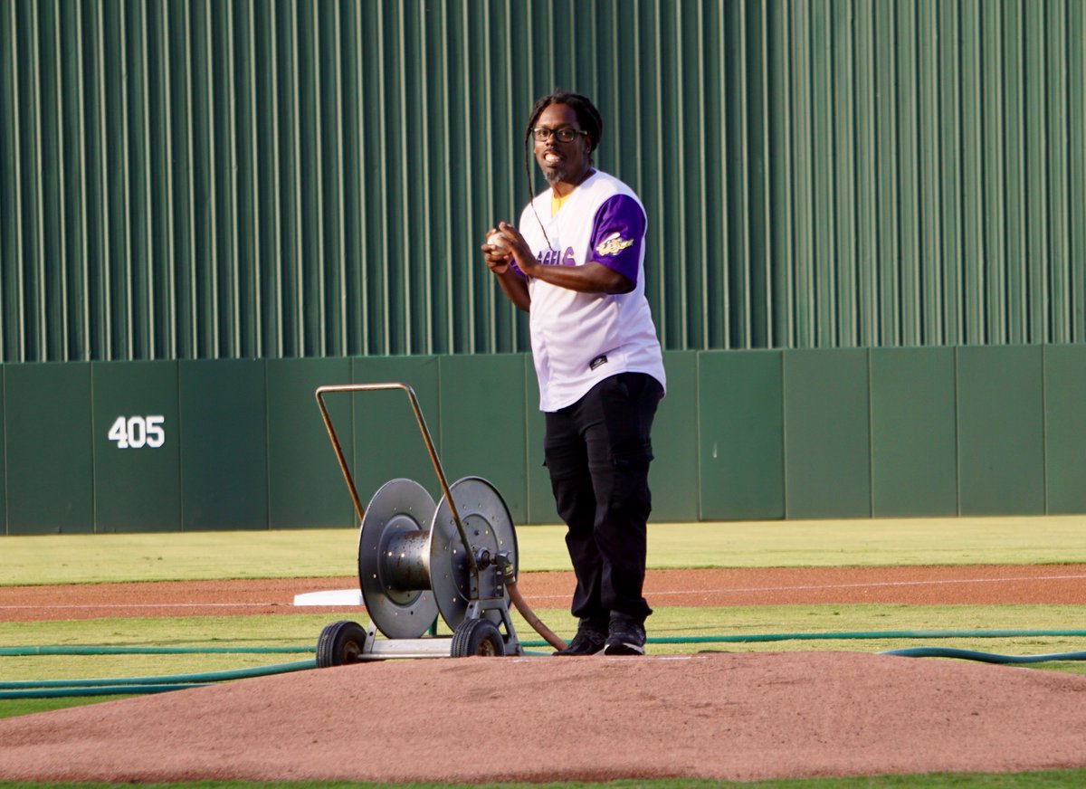 Charles Runnells tweet media