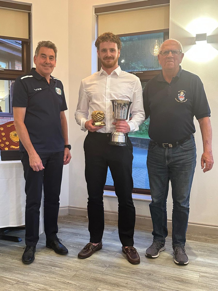 WALTER C. PARSON PENINSULA LEAGUE (@swpleague) on Twitter photo Top Marks!
In a remarkable turn around <a href="/BudeFc/">Bude FC</a> went from bottom to top in the Respect Award standings this year, they averaged 86.07 from Referees for Respect and Won both the West award and the overall Cup
Presentation by Keith Mann to Bude officials.
<a href="/swsportsnews/">South West Sports News</a> <a href="/Toroloco13/">Janina Augustynowicz</a> Top Marks!
In a remarkable turn around <a href="/BudeFc/">Bude FC</a> went from bottom to top in the Respect Award standings this year, they averaged 86.07 from Referees for Respect and Won both the West award and the overall Cup
Presentation by Keith Mann to Bude officials.
<a href="/swsportsnews/">South West Sports News</a> <a href="/Toroloco13/">Janina Augustynowicz</a>