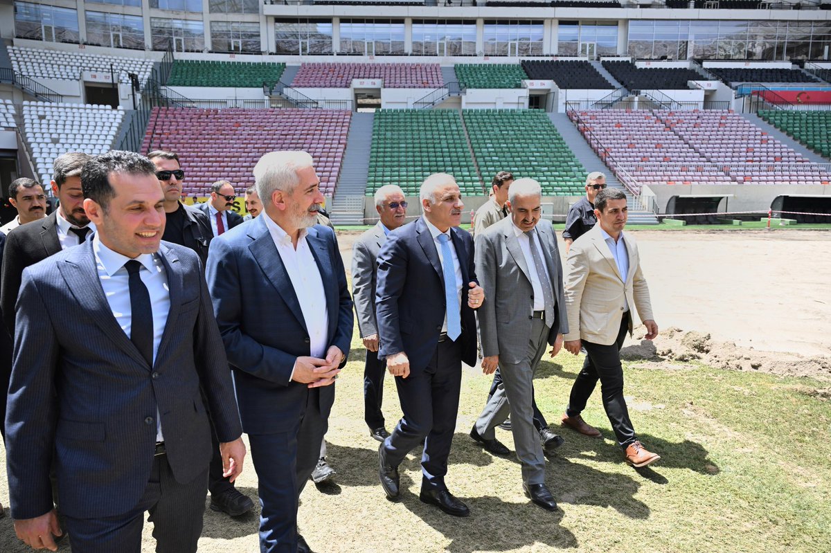 GalipEnsarioglu's tweet photo. İl Valimiz Sayın Murat Zorluoğlu ve AK Parti İl Başkanımız Sayın Ömer İler  ile birlikte Diyarbakır Şehir Stadyumu’nu ziyaret ederek, mevcut durumu yerinde inceledik.

Önümüzdeki sezonun sorunsuz bir şekilde geçmesi adına ihtiyaçları tespit ediyor, çözüm odaklı adımlar atmak için ilgili kurumlarla koordineli bir şekilde çalışıyoruz.

Şehrimize ve spora yakışır bir ortamın sağlanması için süreci yakından takip ediyoruz.