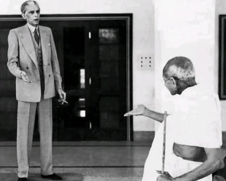 ItsTalhaqureshi's tweet photo. "Yar Jinnah Pakistan nay baharat par he hamla kardiya ??. https://t.co/ORmhhKYucm