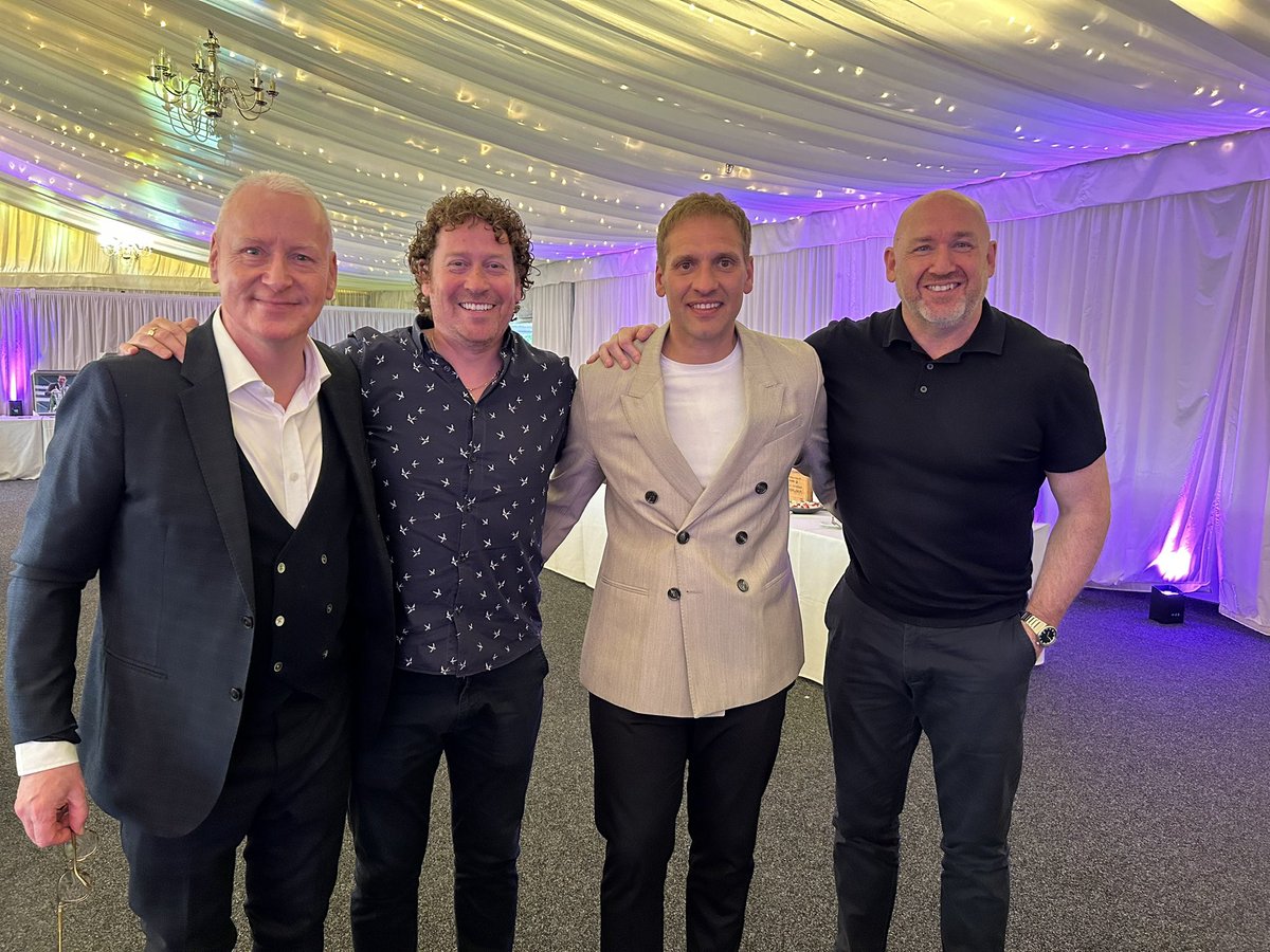 Jim White tweet media