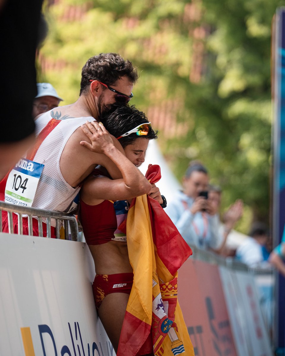 Álvaro Martín Uriol (@alvaroatletismo) on Twitter photo Hace casi dos años, arrasábamos de manera individual y colectiva en Podebrady 🇨🇿
Dos años más tarde, me toca ver desde fuera el Campeonato de Europa de Marcha por Equipos, algo que no pasaba desde el 2011.
Suerte para todos/as, equipo! <a href="/atletismoRFEA/">atletismoRFEA</a> 🇪🇸 Hace casi dos años, arrasábamos de manera individual y colectiva en Podebrady 🇨🇿
Dos años más tarde, me toca ver desde fuera el Campeonato de Europa de Marcha por Equipos, algo que no pasaba desde el 2011.
Suerte para todos/as, equipo! <a href="/atletismoRFEA/">atletismoRFEA</a> 🇪🇸