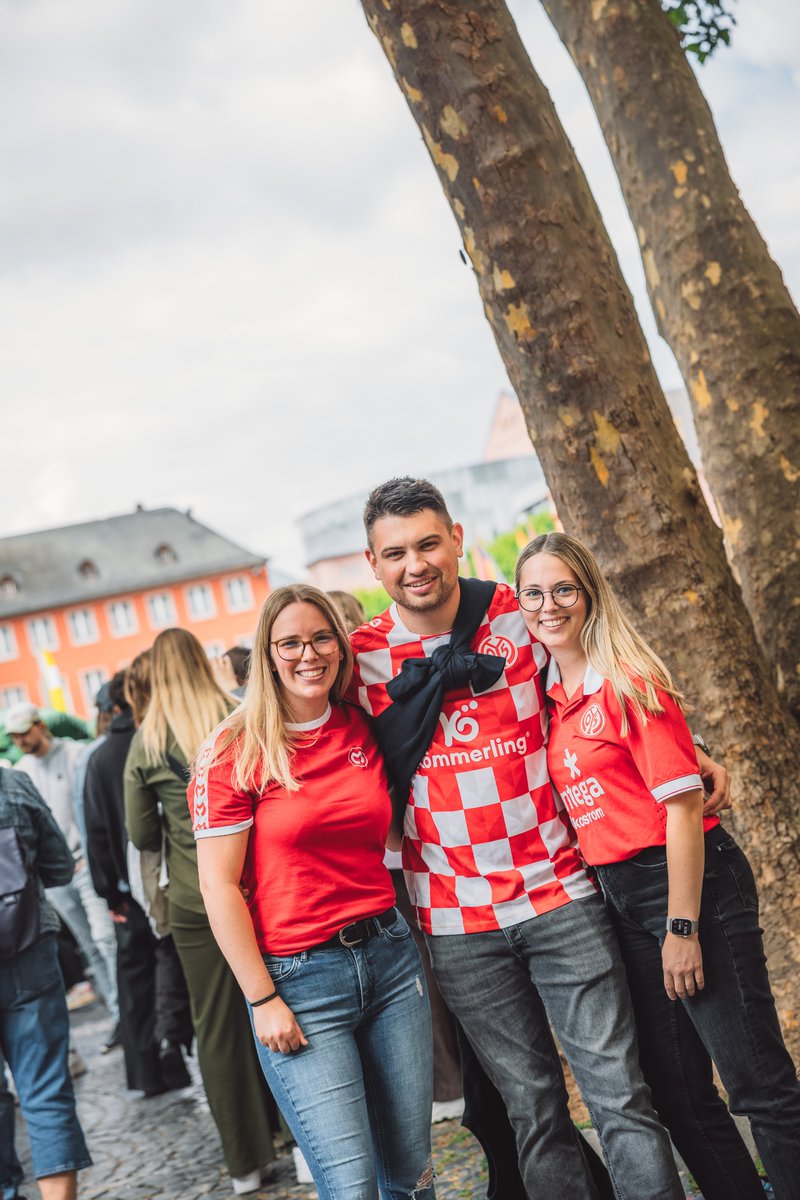 1. FSV Mainz 05 tweet media