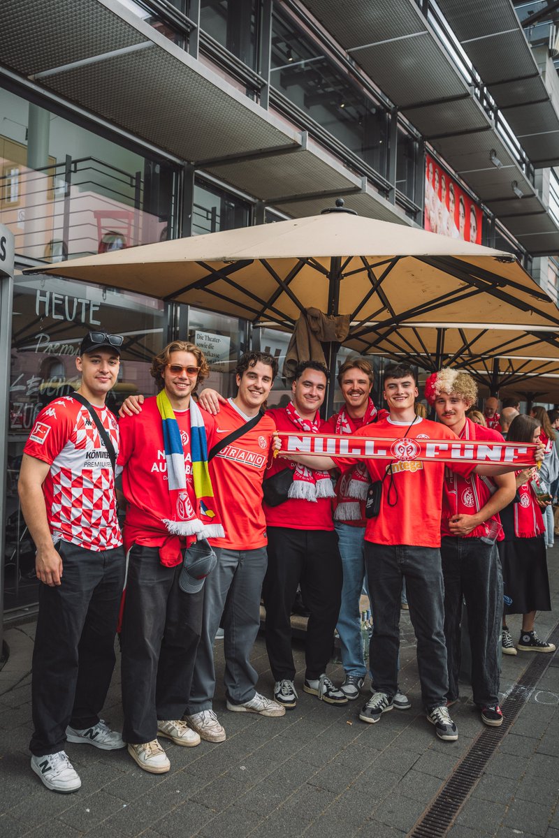 1. FSV Mainz 05 tweet media