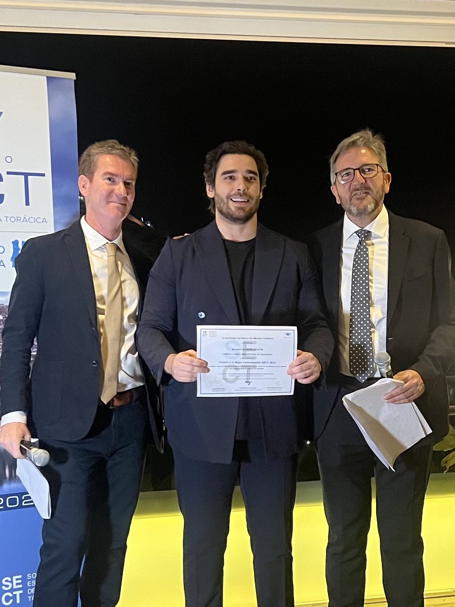 Álvaro Fuentes (@alvar0fuentes) on Twitter photo Nos llevamos bajo el brazo el Premio a la Mejor Comunicación del congreso nacional de <a href="/SECTtoracica/">SECT</a> con nuestro estudio sobre la aplicación de IA en la toma de decisiones en un comité multidisciplinar en cáncer de pulmón. <a href="/AngelCilleruelo/">Ángel Cilleruelo</a> <a href="/juliomayol/">Julio Mayol</a> Nos llevamos bajo el brazo el Premio a la Mejor Comunicación del congreso nacional de <a href="/SECTtoracica/">SECT</a> con nuestro estudio sobre la aplicación de IA en la toma de decisiones en un comité multidisciplinar en cáncer de pulmón. <a href="/AngelCilleruelo/">Ángel Cilleruelo</a> <a href="/juliomayol/">Julio Mayol</a>