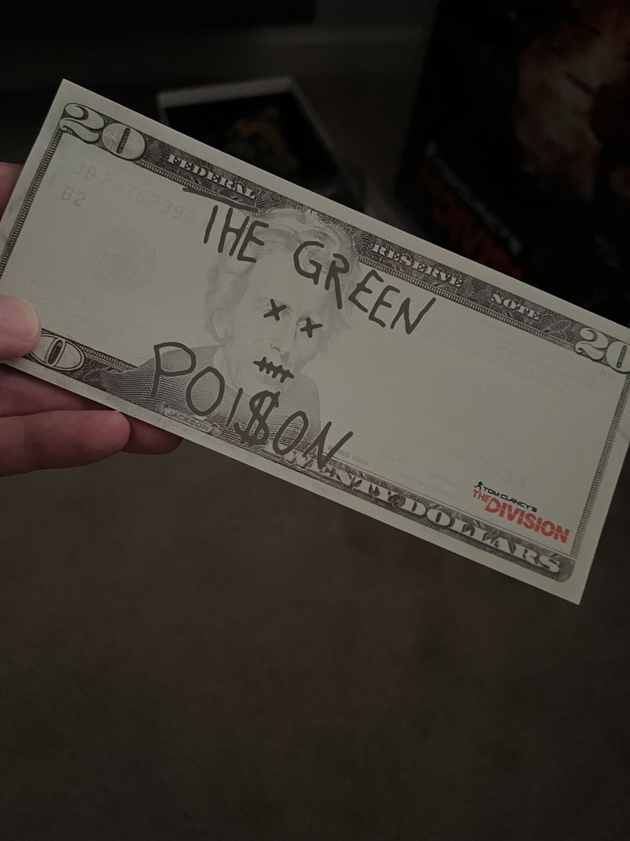 deepfrieddave's tweet image. Can’t recall where I got these exactly, but they’re post-it’s. Pretty bad ass #TheDivision