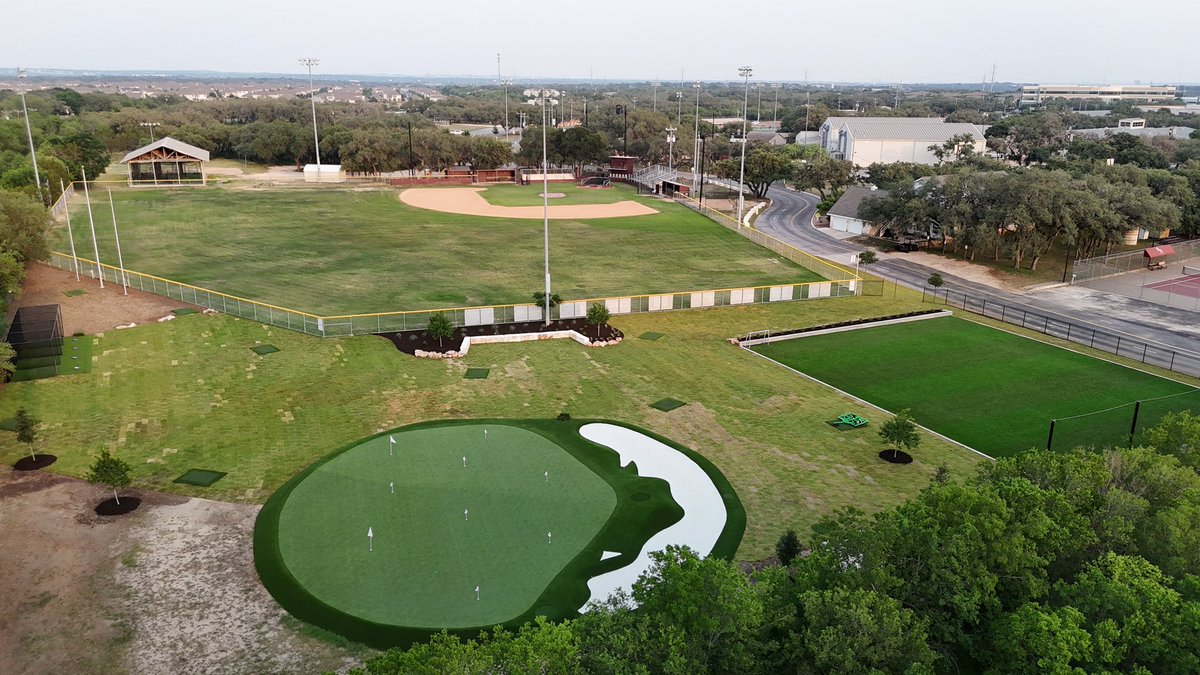 Philip Turturro (@chompchomp15) on Twitter photo The best on campus golf facility in the state. 6,500 sq ft, ten tee boxes and a four person hitting bay. <a href="/SACSAthletics21/">SACS Athletics</a> 🦁 The best on campus golf facility in the state. 6,500 sq ft, ten tee boxes and a four person hitting bay. <a href="/SACSAthletics21/">SACS Athletics</a> 🦁