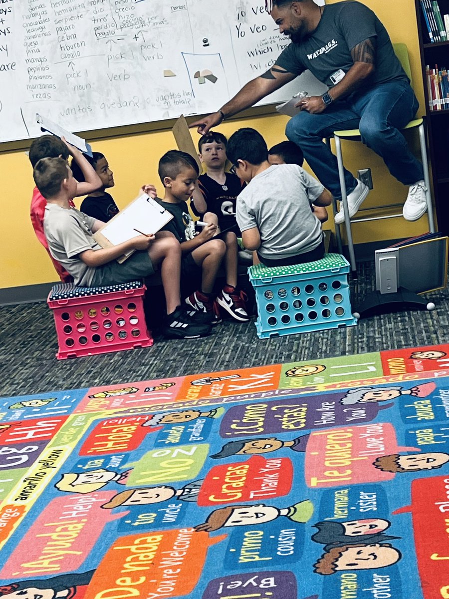 Daniela Nafegar tweet media