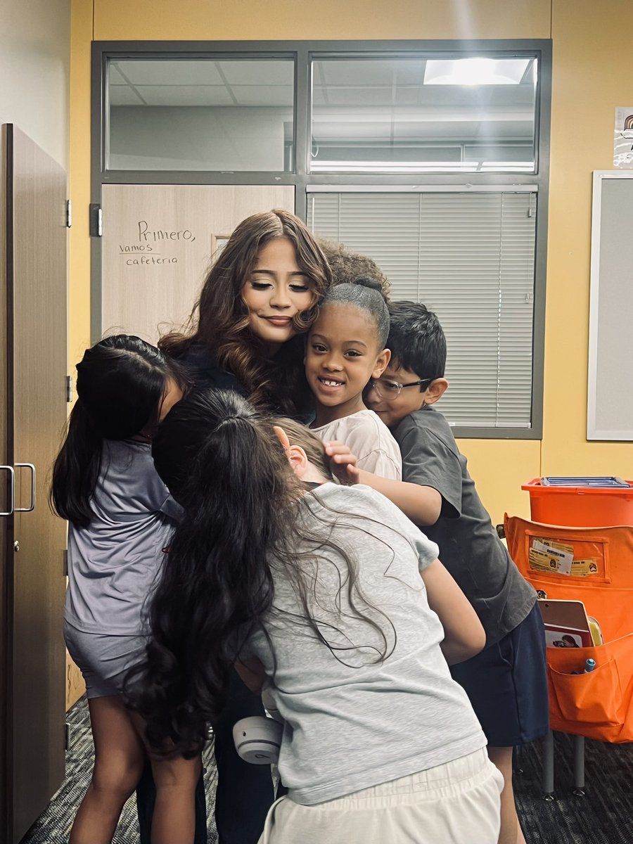 So very thankful for the volunteers we had this year. Another amazing opportunity for our <a href="/HumbleISD/">Humble ISD</a> students! ☺️<a href="/HumbleISD_GE/">Groves Elementary</a>
