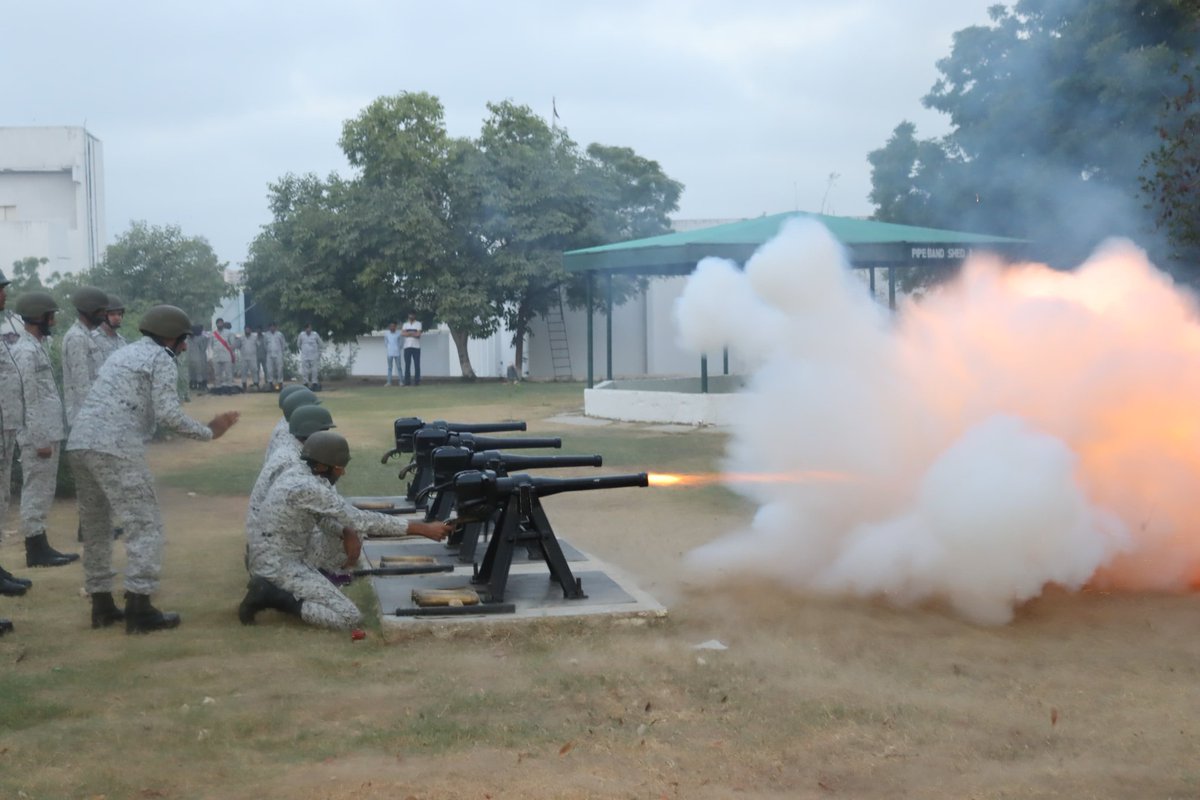 Pak Navy COMKAR Command tweet media