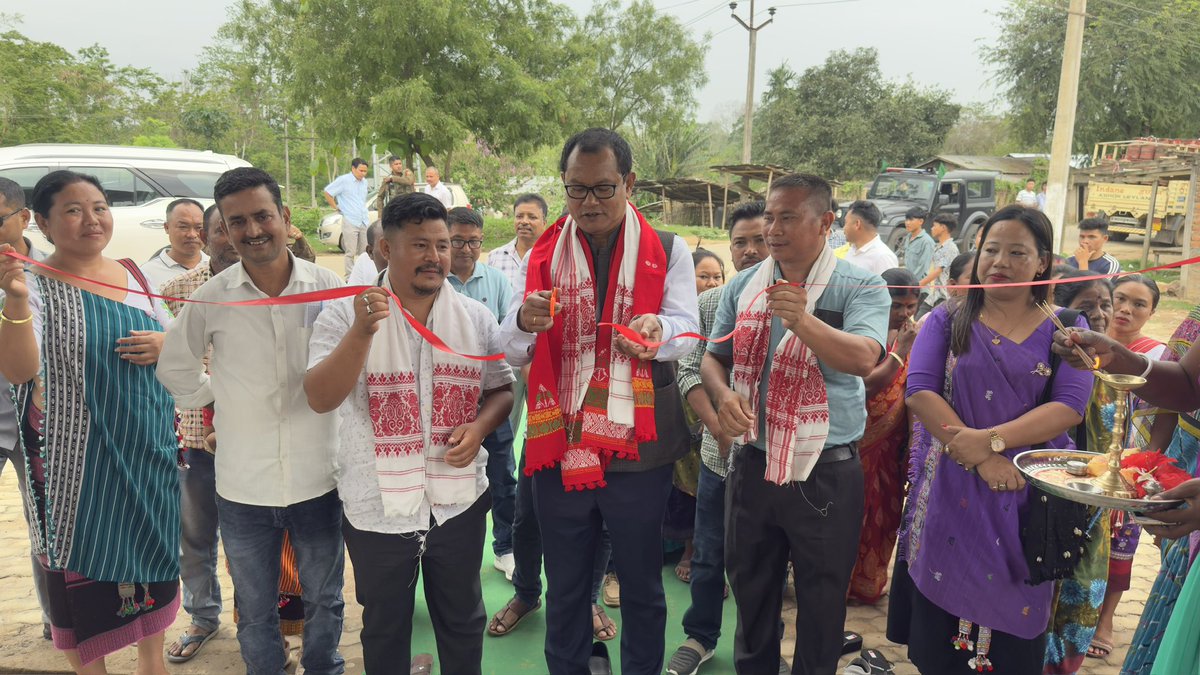 DrNumal's tweet photo. Laid the foundation stone of Dillai Bazar Durga Bari under Assam Darshan 2024–25. Grateful to CM Dr. @himantabiswa ji for supporting our cultural heritage.
@narendramodi @PMOIndia @CMOfficeAssam @mygovassam
#AssamDarshan #DurgaBari #BorjanMAC #DrNumalMomin #Bokajan https://t.co/k0siqrQ462