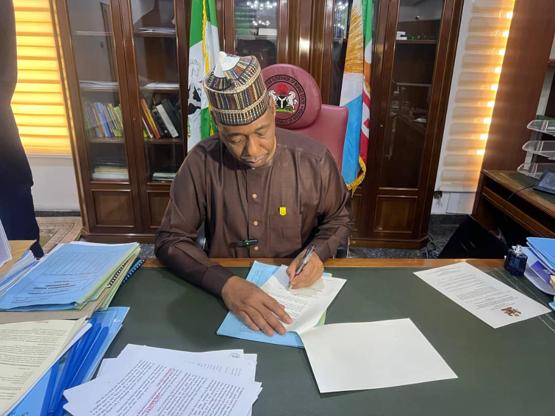GovBorno's tweet photo. .@ProfZulum Signs Executive Orders to Prohibit Indiscriminate Felling of Trees, Mandate Sanitation Exercise.. https://t.co/BaAKWzqufF https://t.co/PCYNvp9SrY