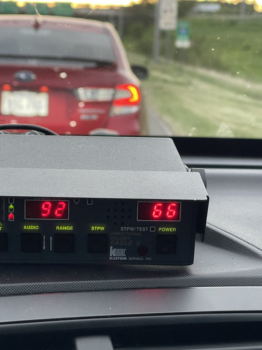 OPDOfcBossman's tweet image. Yes it’s early.
Yes it’s the weekend.
No you can’t go 92mph because it’s early and the weekend.