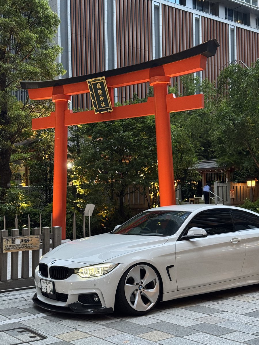 立駐「最低地上高ありません」
→車高低いらしい