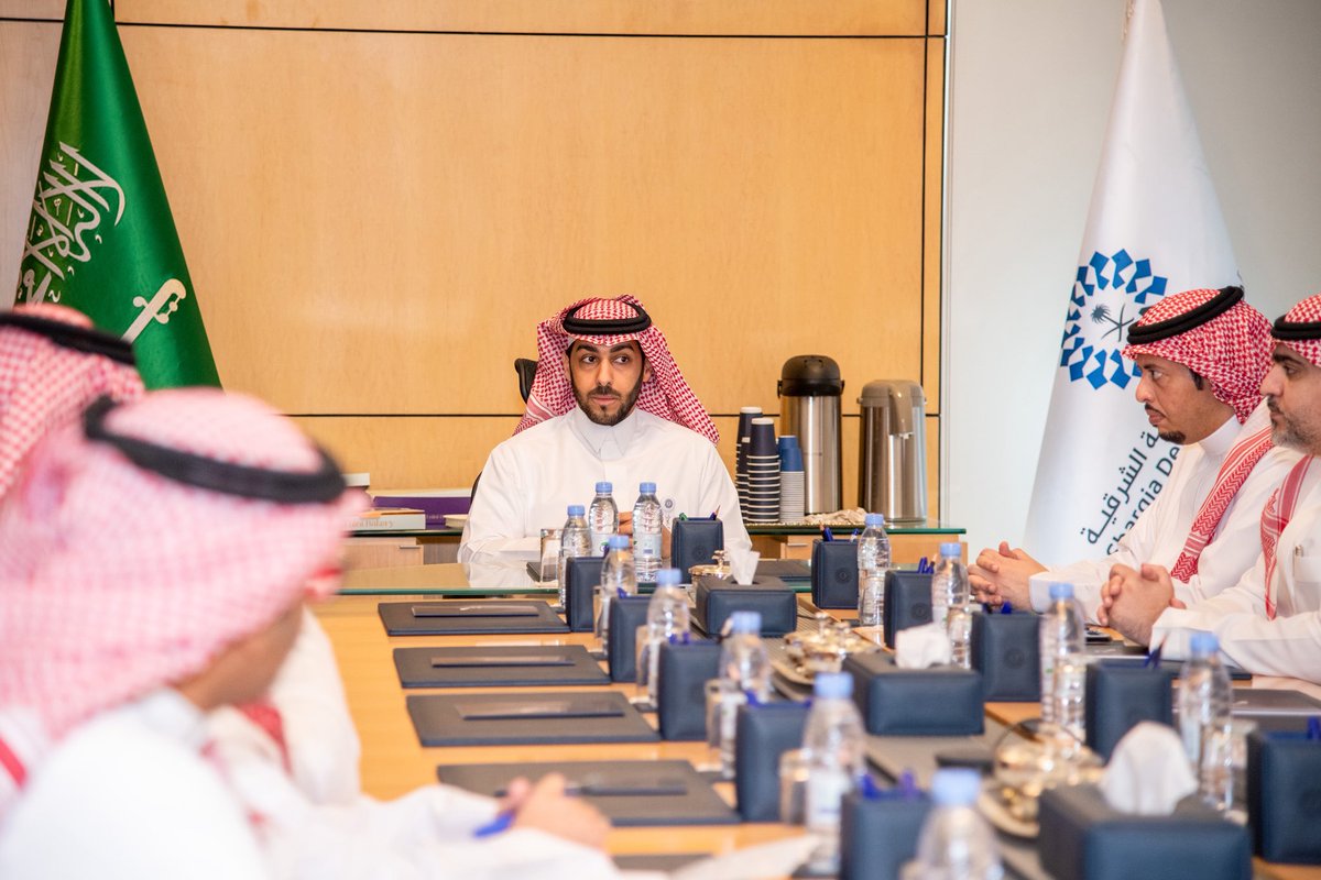 SDA_Sharqia's tweet photo. عقدت اليوم أولى جلسات التحكيم الهندسي ضمن اتفاقية تطوير مداخل المدن، بحضور أعضاء اللجنة الفنية والمحكمين المعتمدين، في مقر #هيئة_تطوير_الشرقية بمركز سايتك. 

وتستهدف الاتفاقية تطوير 7 مداخل لحاضرة الدمام بالشراكة بين الهيئة و
@EasternEamana و @AlFozanSF لتعزيز المشهد الحضري. https://t.co/6Q112CK6xR