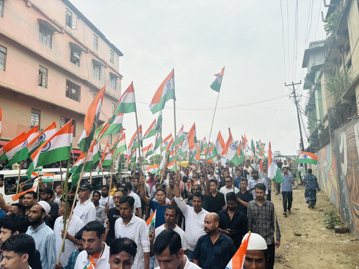 Kiniho NaGa🇮🇳 (@kinihosumi) on Twitter photo Massive crowds turned up for #TirangaYatra , in solidarity with our armed forces for the successful #OperationSindooor. Hon’ble Minister <a href="/jacob_zhimomi/">Jacob Zhimomi</a> led the rally, as Dimapur city echoed with patriotic hails & praises joined by veterans, students, and NCC cadets. Massive crowds turned up for #TirangaYatra , in solidarity with our armed forces for the successful #OperationSindooor. Hon’ble Minister <a href="/jacob_zhimomi/">Jacob Zhimomi</a> led the rally, as Dimapur city echoed with patriotic hails & praises joined by veterans, students, and NCC cadets.