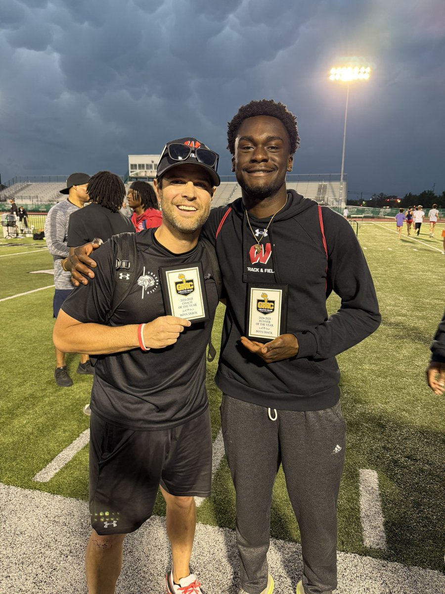 Lakota West Track & Field tweet media