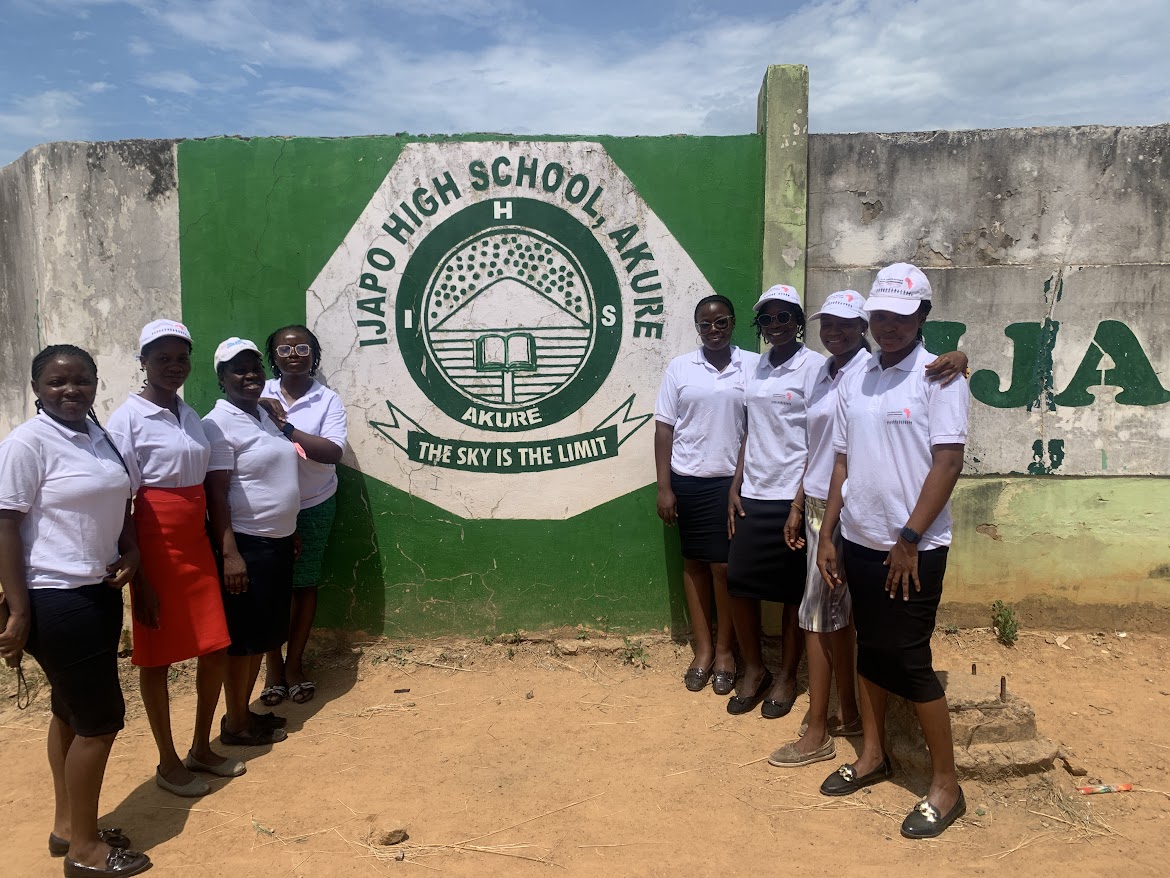 ASOPNIGERIA's tweet photo. 🚀 Day 4 of @ASOPNIGERIA at Ijapo High School, Akure!
From hesitant eyes to raised hands, we're seeing girls imagine new futures in science.
Our message is clear: science belongs to you too.
To every girl we've met, go shape the future.🌍✨
#WomenInSTEM #FutureScientists #STEM https://t.co/TmoWnUa00F