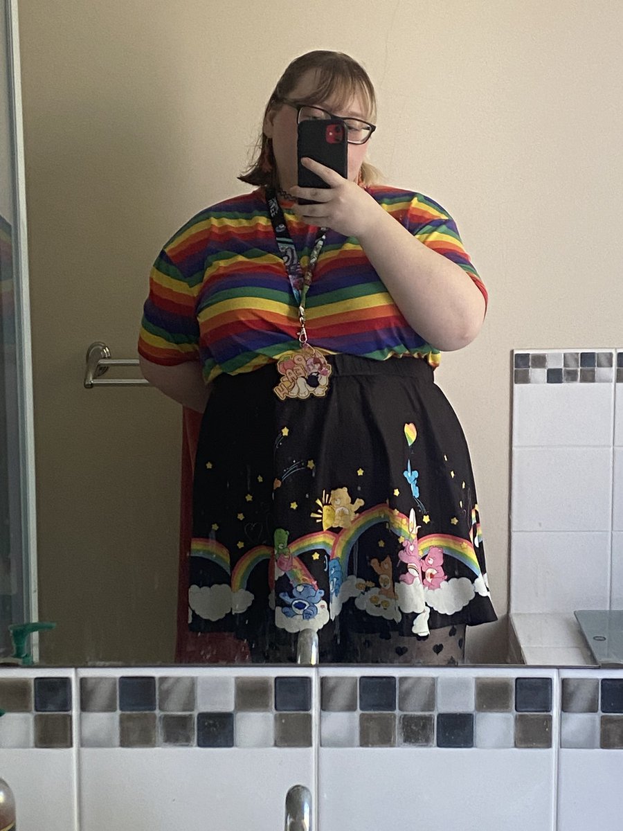 🧇✨WAFF-LE HAUL✨🧇
These images don't do all this art justice. Im so happy to have attended the first <a href="/WAFurFrenzy/">WA Fur Frenzy</a> Light and get so much art &gt;:3

Please go check out all these lovely artists!! 🧵
#WAFFLE2025