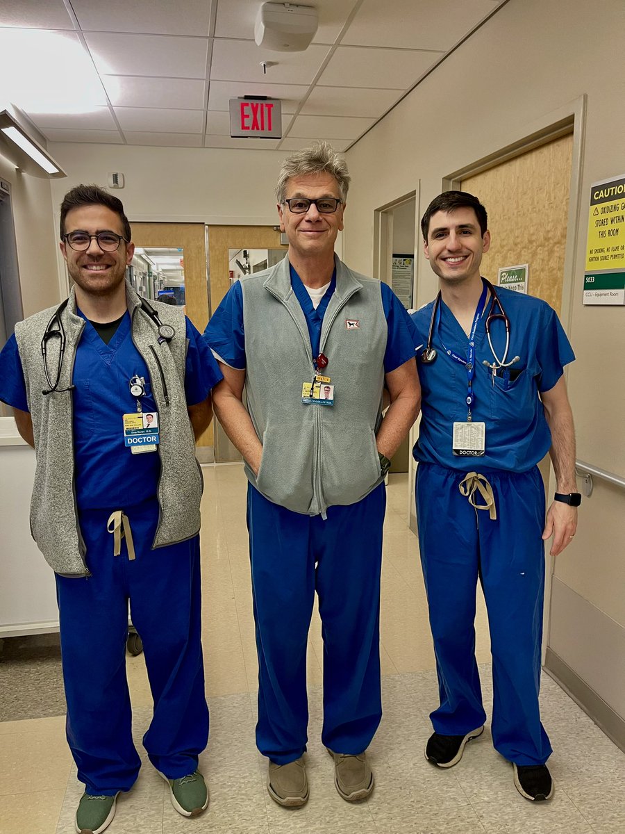 Early Saturday morning case discussion in the CCU. Learning from 2 rising star cardiologists, <a href="/MRGoetschMD/">Michael Goetsch</a> <a href="/EssaHariri/">Essa Hariri, MD MS</a>