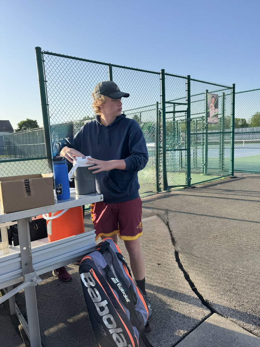 And then there was ONE!! GOOD LUCK TODAY JACK!! 🍀🎾🎉