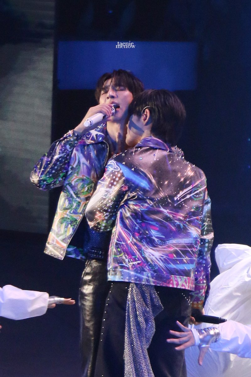 taeniemenow's tweet photo. มุมสาววายตายสิ้น จะเปนลม !

EarthMix LoveMosphere D1 
♡ #LOLFanFest2025D1 

@Earth_Pirapat @wixxiws 
#EarthPirapat #mixxiw #เอิร์ทมิกซ์ https://t.co/YiGHzoGGTm