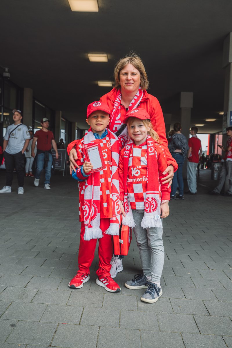 1. FSV Mainz 05 tweet media