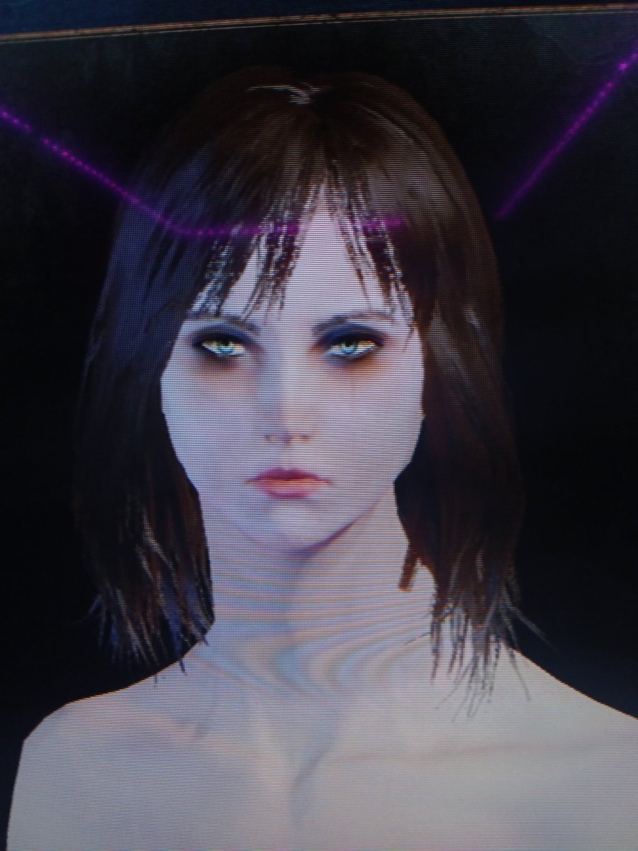 LyannasPaleRose's tweet image. Making myself in Bloodborne because I am a sleep deprived British person and I think it fits