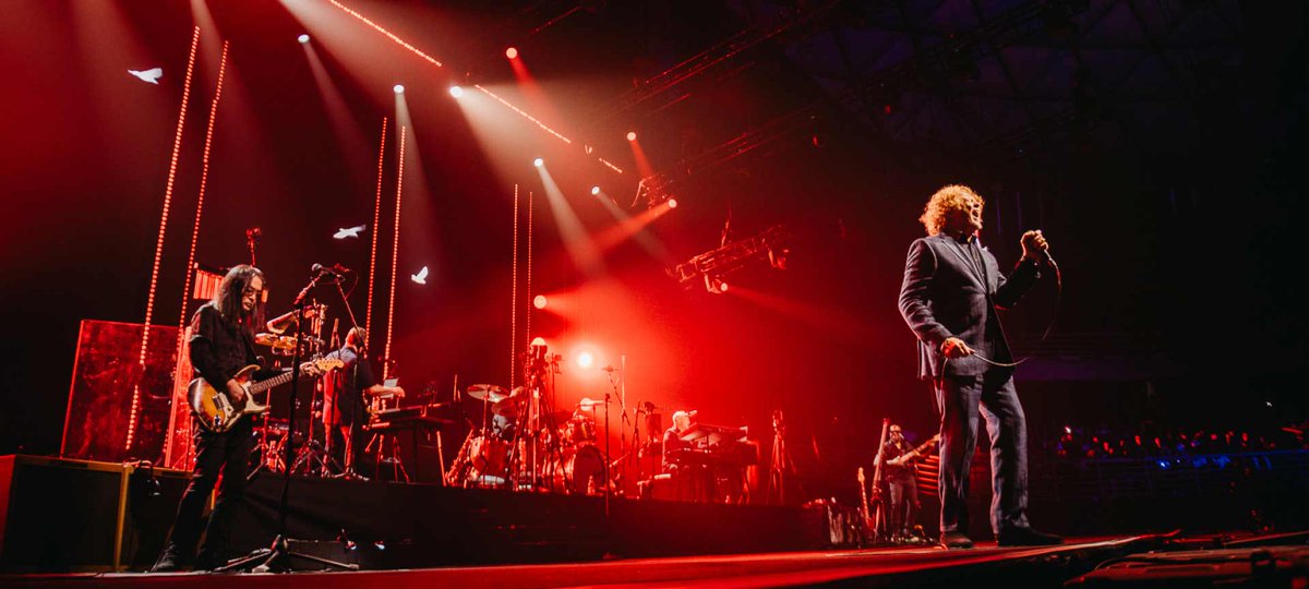 HOLDING BACK THE YEARS: 40 YEARS OF SIMPLY RED, LIVE IN SANTIAGO 🎸

Captured during Simply Red's electrifying performances in Santiago, Chile in March 2025, this spectacular concert film captures Mick and the band at their absolute finest.

💻Check the website for more info!