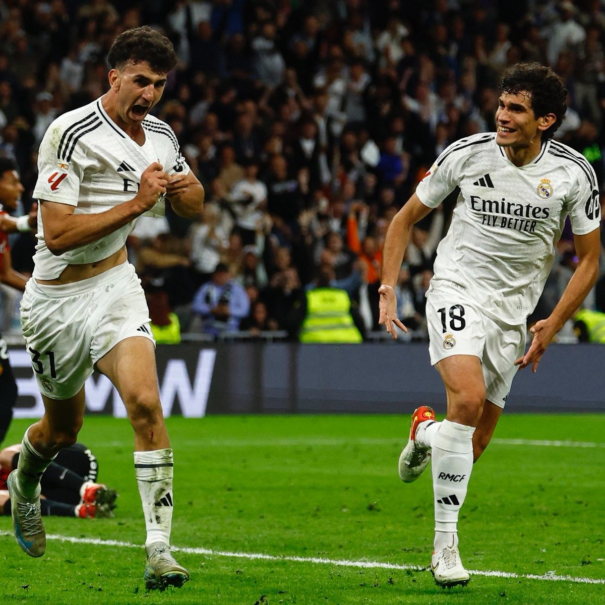 MadridXtra's tweet photo. 🚨 CB options for tomorrow's game:

- Jesus Vallejo 
- Jacobo Ramòn 
- Tchouameni 

Raúl Asencio has an overload. @marca https://t.co/SJ7IpmY5lG