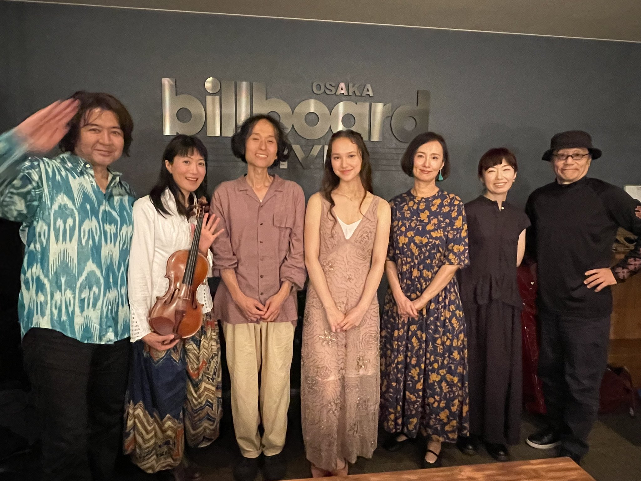 Amazon.co.jp: スナックの言語学: 距離感の調節 : 中田梓音: 本