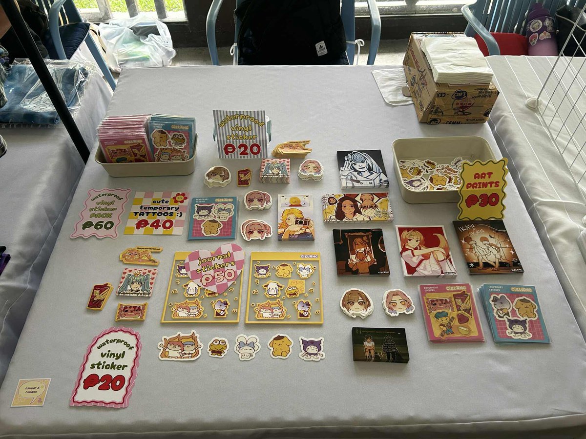 cielanc's tweet image. my booth at seven lakes komiks festival!!
thank you for everyone who supported me and my fellow artists kanina:)