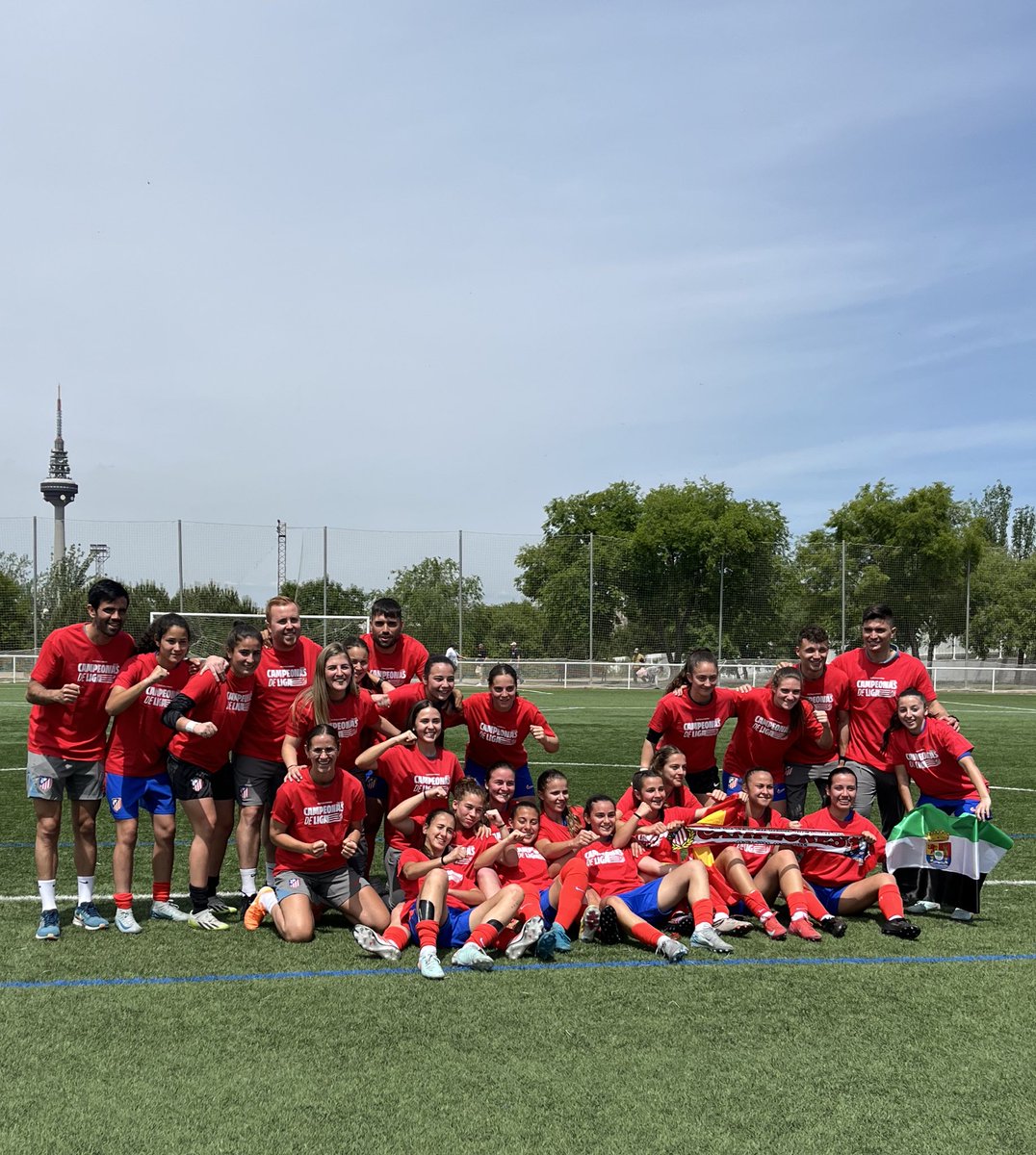 ¡El Juvenil A, campeón de Liga!🏆

🔗 loom.ly/u6ISGyM

¡Felicidades, equipazo, ahora a celebrarlo como se merece! ❤️🤍