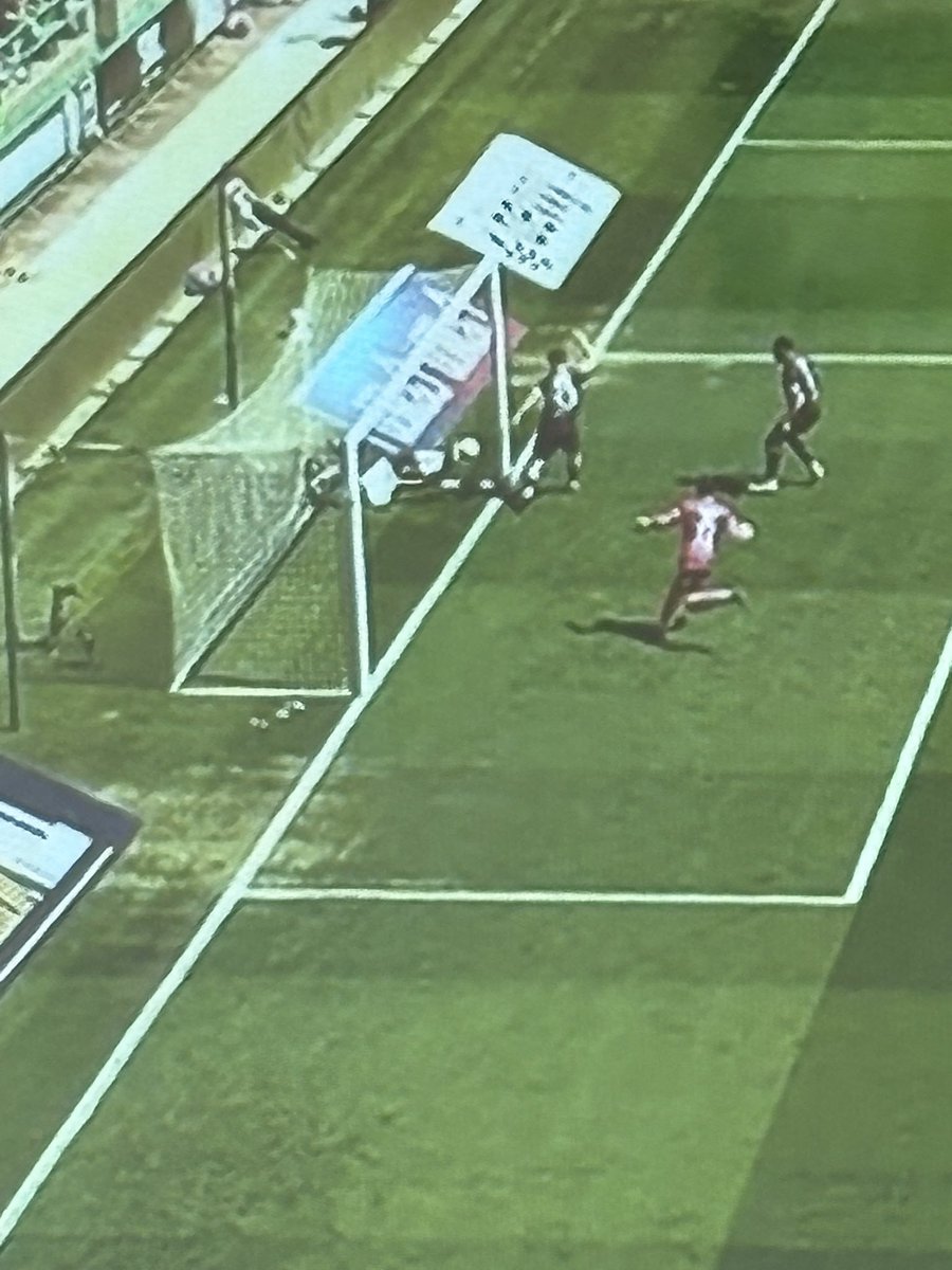 GersForum's tweet image. Spot The Difference